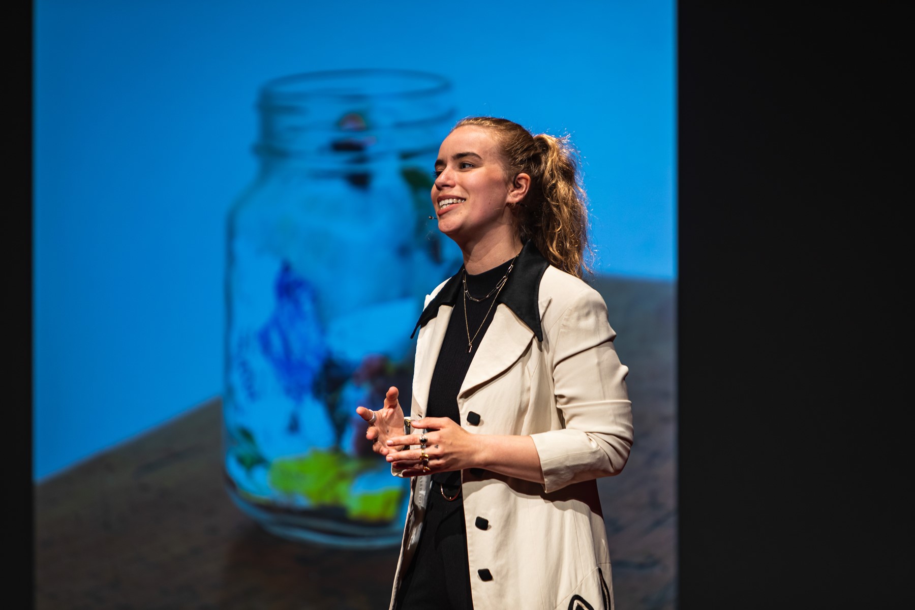Gittemarie Johansen guider til Zero Waste til TEDxAalborg